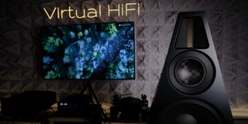 Virtual HiFi Supernova open-baffle loudspeaker in a dimly lit listening room