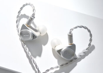 ACTIVO-Volcano-Triple-Dynamic-Drivers-Headphones