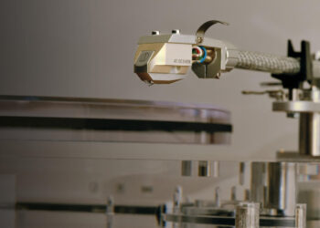 Audio-Technica-Unveils-the-AT-LPA2