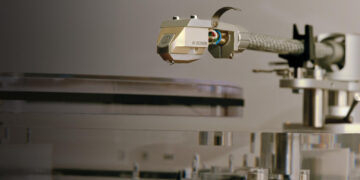 Audio-Technica-Unveils-the-AT-LPA2