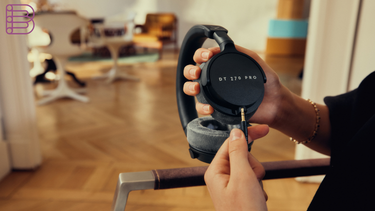 Beyerdynamic-DT-270-PRO-1