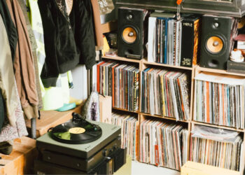 Cambridge-Audio-and-Maharishi-Capsule