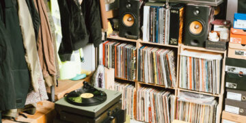 Cambridge-Audio-and-Maharishi-Capsule