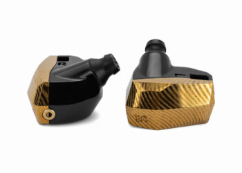 Campfire-Audio-Andromeda-10-earbuds