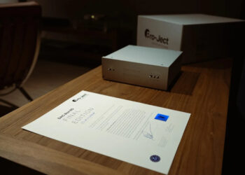 DAC-Box-RS-Final-Edition-Cert