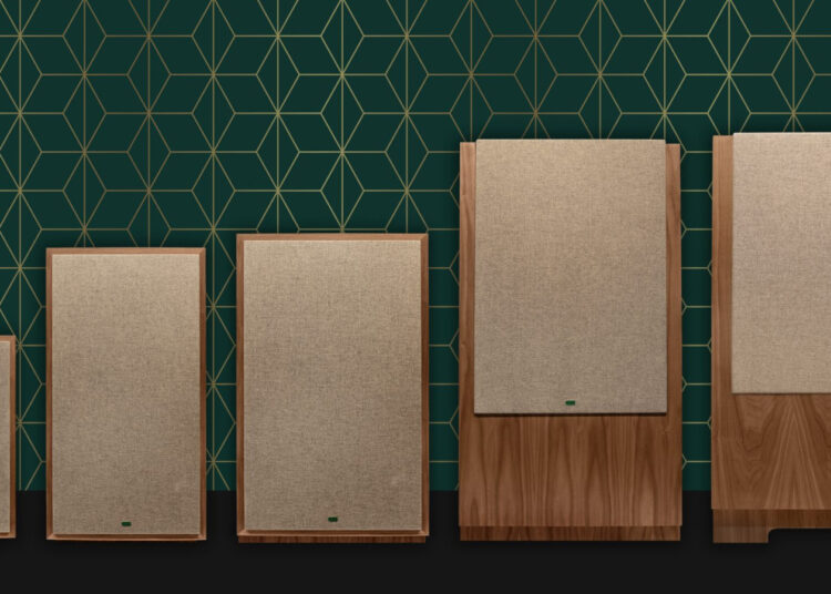 Discover-Audio-Excellence-with-Lockwood-Loudspeakers