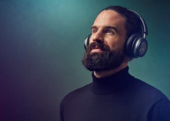 Free-DALI-IO-6-Black-with-the-Purchase-of-a-Pair-of-Rubikore-Speakers