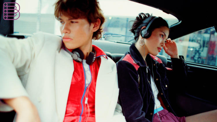 Gadhouse-Unveils-Wesley-A-Retro-Inspired-Headphones-Straight-Out-of-the-‘80s-2