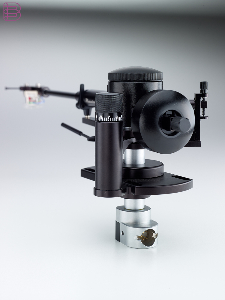 Graham-Engineering-Phantom-III-Tonearm-2