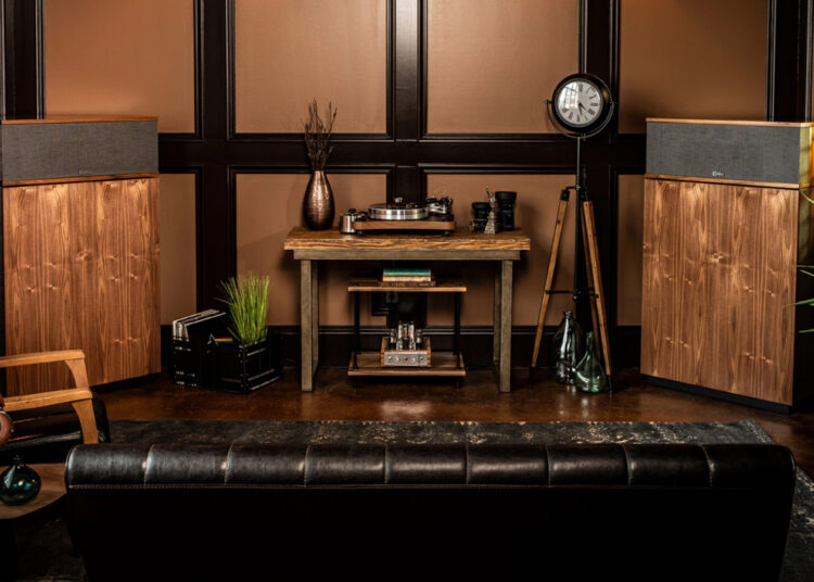 Klipsch-KLIPSCHORN-AK7-Premium-Loudspeaker