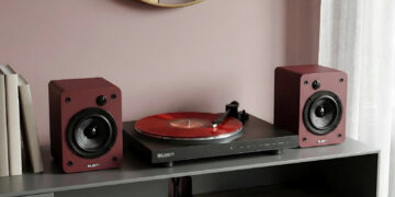 Majority-Unveils-D50X-Bookshelf-Speakers-and-Auto-Bluetooth-Turntable