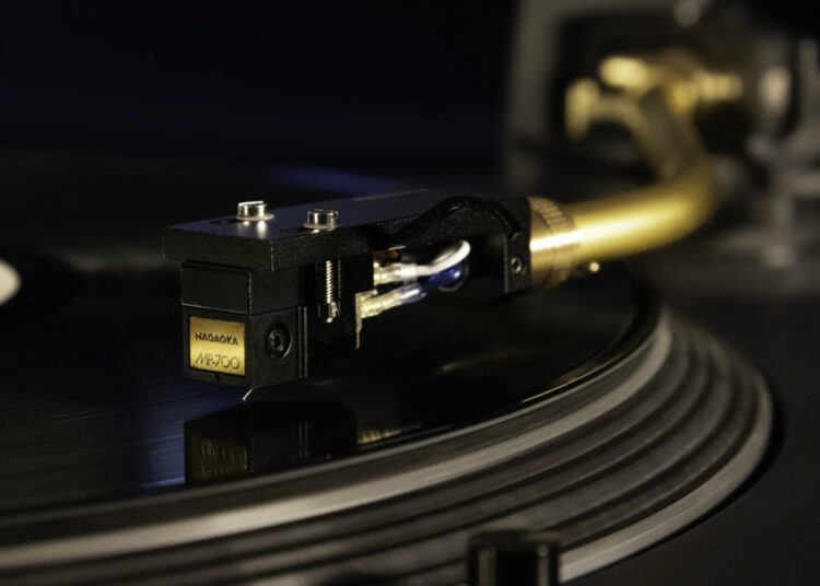 Nagaoka-MP-700-High-End-Cartridge