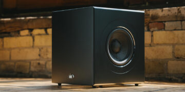 PSB-Speakers-Unveils-the-SubSeries-BP7-Powered-Subwoofer