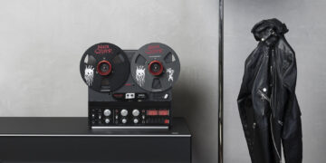 Revox-B77-MK-III-Stereo-Tape-Recorder-Alice-Cooper-Limited-Edition