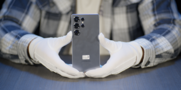 The-Samsung-S25-Ultra-Smartphone