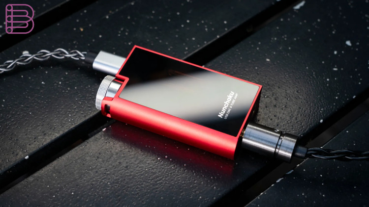 The-iBasso-Nunchaku-Portable-DAC-1