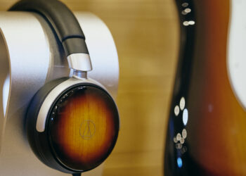 audio-technica-ath-wp900se-limited-edition-headphones