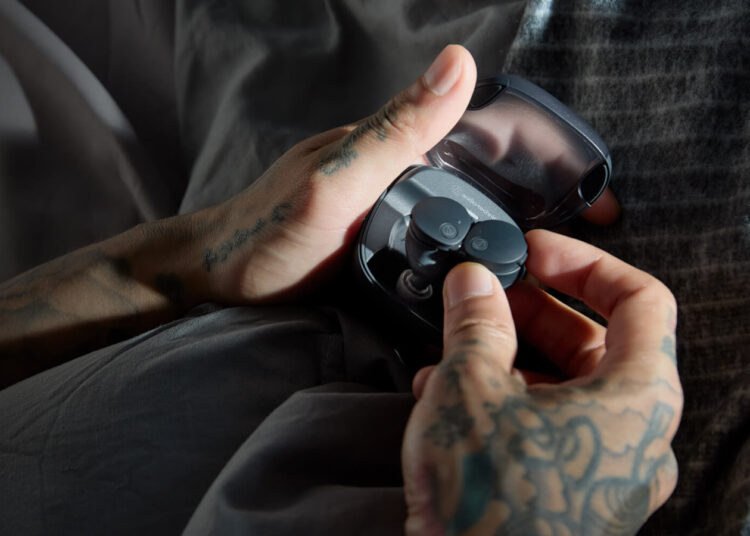 audio-technica-athcks50tw2-wireless-earbuds