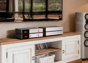 audiolab-unveils-9000Q-preamplifiers-and-9000P-power-amplifier