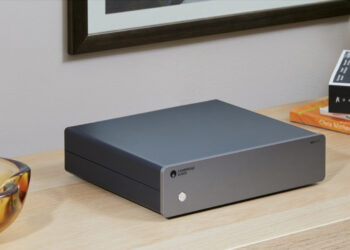 cambridge-audio-mxw70-compact-power-amplifier