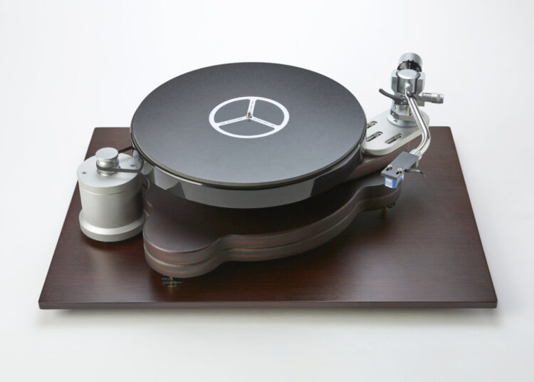 connected-fidelity-tt-hub-turntable