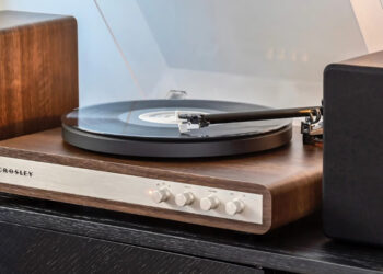 crosley-c65-record-player-system