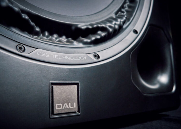dali-launches-flagship-subwoofer-v16f-at-high-end-munich-2025