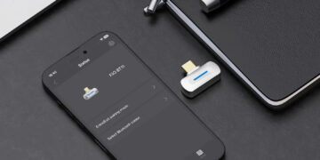 fiio-bt11-portable-bluetooth-transmitter