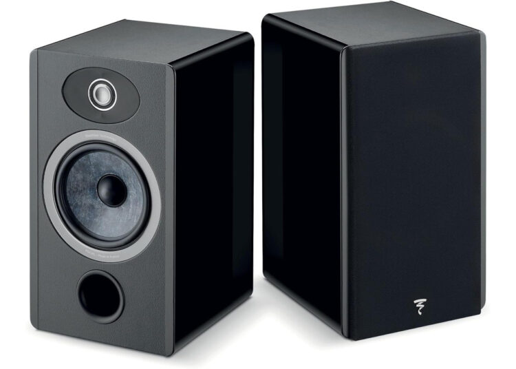 focal-omada-speaker-range