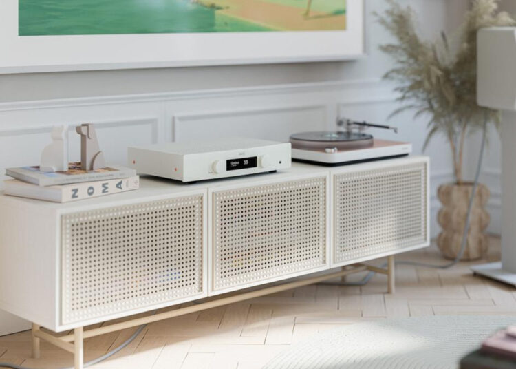hegel-music-systems-launches-h150-streaming-amplifier