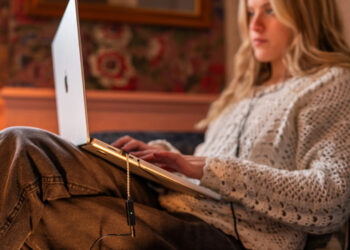 iFi-GO-link-2-Smaller,-Lighter,-and-Dramatically-Better-Sound