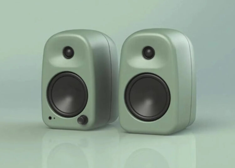 kanto-audio-uki-active-loudspeaker-available-for-demo-at-ces-2025