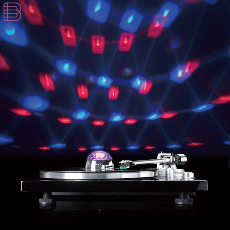 lenco-shows-new-trio-of-turntables-at-ces-2025-4