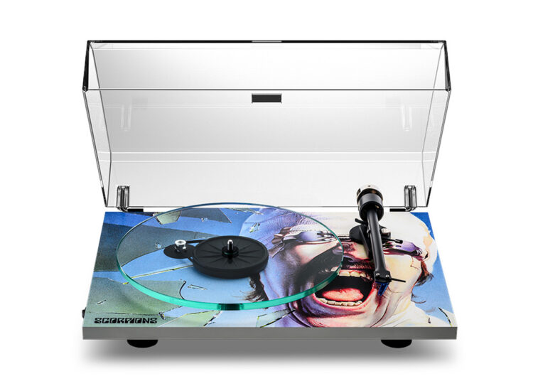 pro-ject-scorpions-turntable