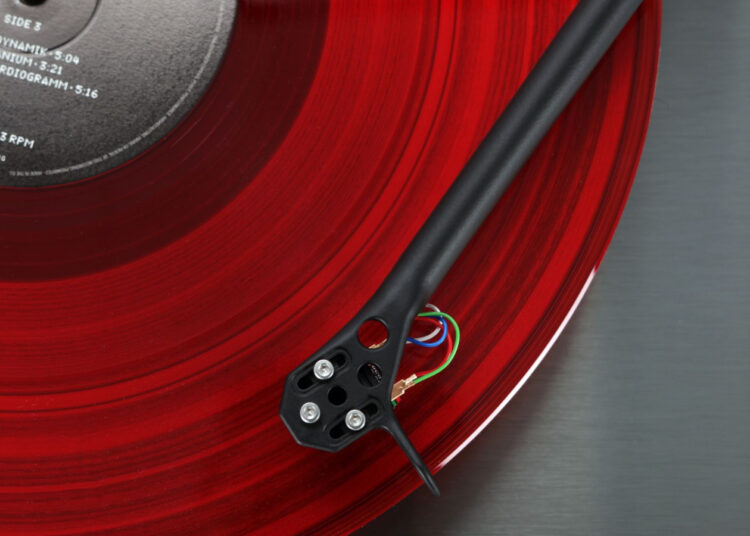 rega-launches-planar-3rs-edition