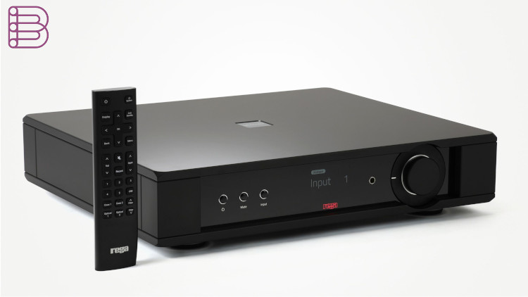 rega-mercury-preamplifier-and-solis-power-amplifier-2