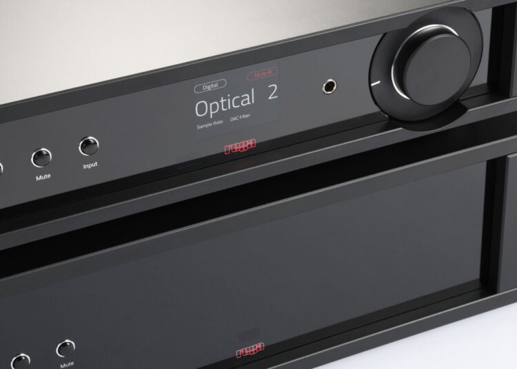 rega-mercury-preamplifier-and-solis-power-amplifier