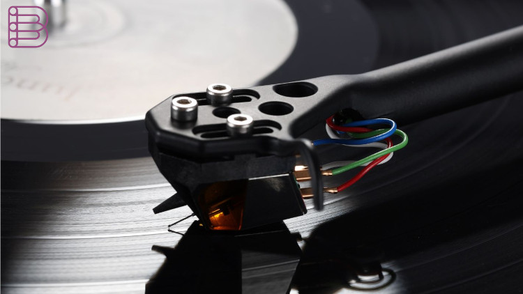 rega-nd9-phono-elemenet-3