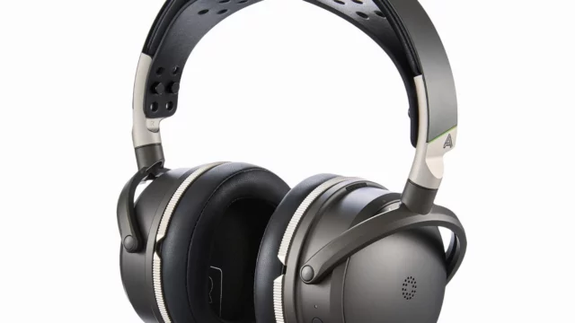 Audeze Maxwell 2 ANC: adaptive noise cancellation meets planar-magnetic precision and SLAM acoustic bass. Available now for PlayStation and Xbox. Link in bio for the full story. #Audeze #Maxwell2ANC #GamingHeadset #ANC #PlanarMagnetic #HighEndAudio #Esports #Gaming #Headphones #BestOfHighEnd