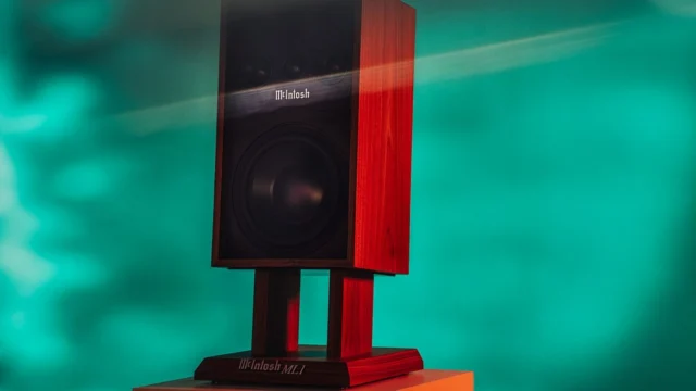The speaker that started it all is back. Meet the McIntosh ML1 Mk II — 600 watts, 4-way design, classic looks. Link in bio for the full story. #McIntosh #Loudspeaker #HighEndAudio #HiFi #Vintage #AudiophileLife #AmericanWalnut #StereoSystem #AudioGear #ML1