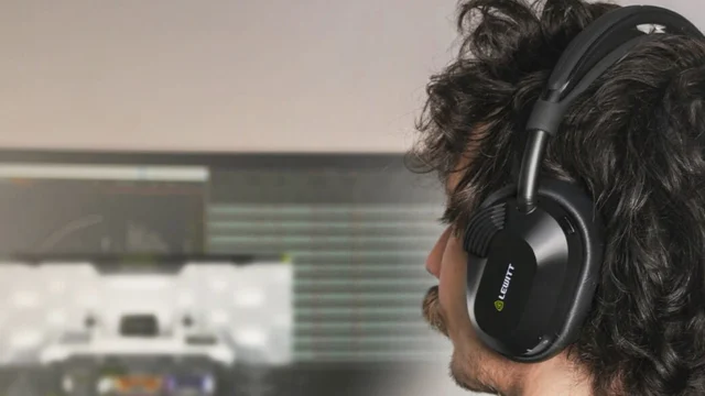 Draadloos zonder compromis: Lewitt LW6 stuurt onvergecomprimeerde audio met minder dan 6ms latency. Gebouwd voor mixing & mastering. Link in bio. #lewitt #lw6 #studioheadphones #proaudio #mixing #mastering #realsound #wirelessaudio #hifi #audioengineer