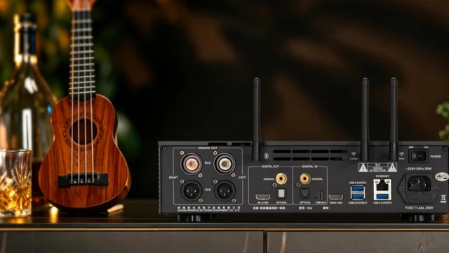 Tube warmth or solid-state precision? With Cayin's ID6 you don't have to choose: streamer, DAC and headphone amp with glowing 12AU7s on your desk.
Team Tube or Team Solid-State? 👇
Full story via link in bio
#cayin #headphoneamp #tubeamp #desktopaudio #headfi #audiophile #hifi #streamer