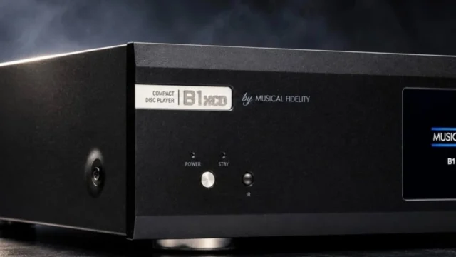 Your CD collection called. It wants to be played again. Musical Fidelity's new B1xcd: dedicated Red Book transport, ESS DAC, made to pair with the B1xi.
First CD you'd spin? 💿👇
Full story via link in bio
#musicalfidelity #cdplayer #cdcollection #physicalmedia #cdrevival #hifi #audiophile #nowplaying