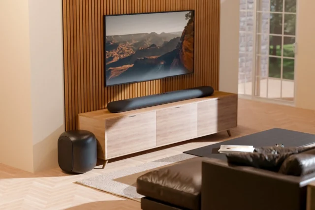 Apple Music just landed on BluOS 🎶 Stream 100M+ ad-free songs straight through your Bluesound system - plus NAD, PSB, DALI, Cyrus and Monitor Audio gear. Free update, live now.
Full story via link in bio 🔗
#Bluesound #BluOS #AppleMusic #MultiRoomAudio #HiFi #WirelessAudio #Streaming #SmartHome #BestOfHighEnd