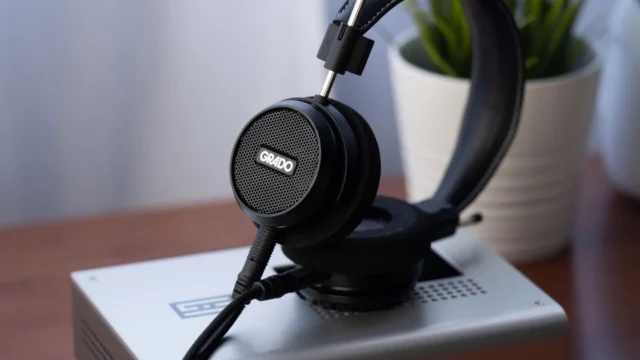 Grado's Signature sound, now at $295. Meet the Signature S150 — new 44mm driver, classic Grado design. Link in bio. #grado #headphones #hifi #audiophile #openbackheadphones #gradolabs #signatureline #hifiheadphones #brooklynmade #newgear