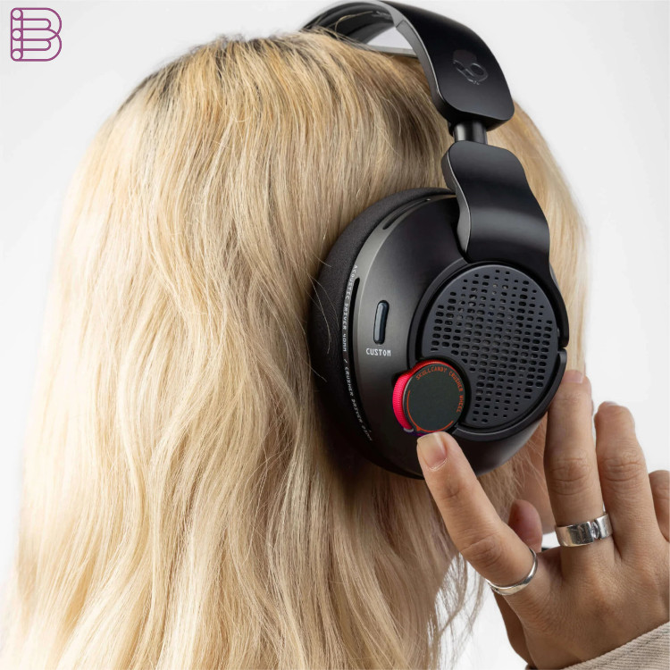 skullcandy-crusher-plyr720-2