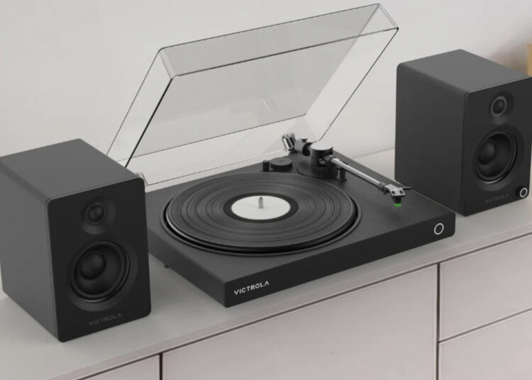 victrola-shows-new-speakers-turntables-and-all-in-one-record-players-at-ces-2025